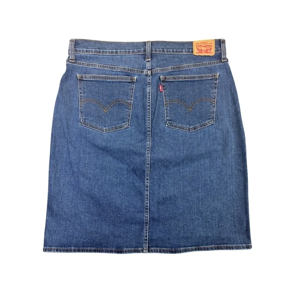 Levi Strauss Denim Skirt Women Size 32 Blue Snap Button Front Mini Skirt‎